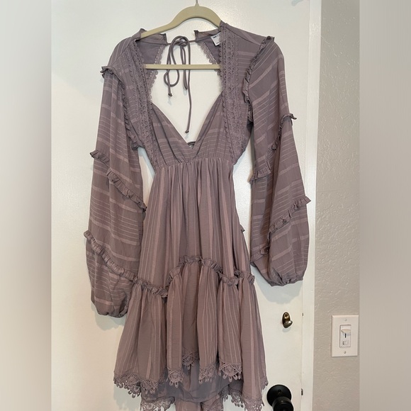 ASOS DESIGN lace insert tiered mini dress with trim detail - Picture 3 of 3